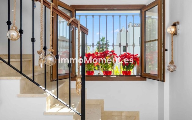 Revente - Villa - Estepona  - Estepona Centro