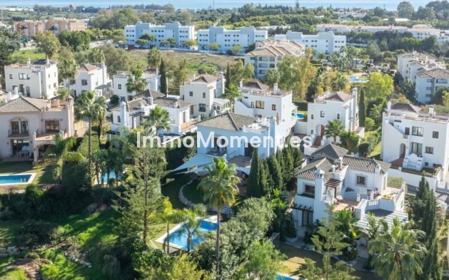 Revente - Villa - Estepona  - Estepona Centro