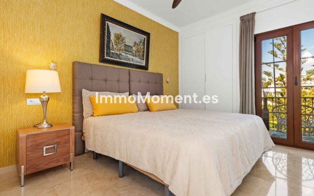 Revente - Villa - Estepona  - Estepona Centro