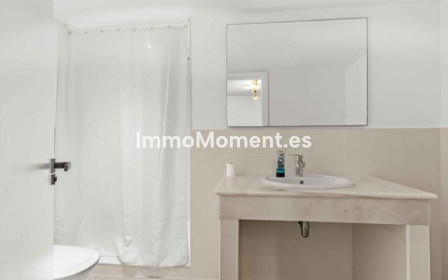 Revente - Villa - Estepona  - Estepona Centro