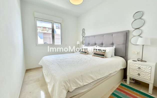 Revente - Appartement - Estepona  - Estepona Centro