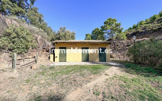 Reventa - Casa de campo - Interior  - Ojén