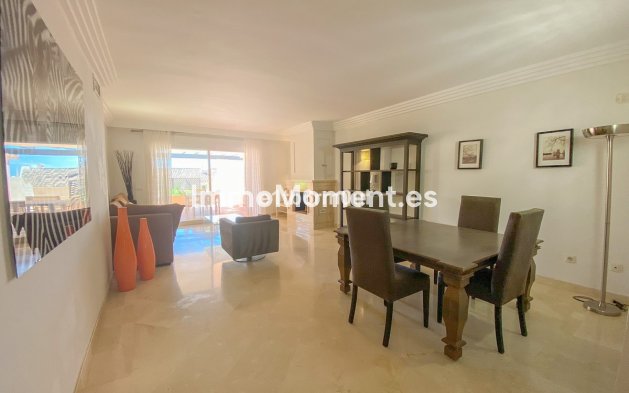 Wiederverkauf - Wohnung - Marbella - Nueva Andalucía