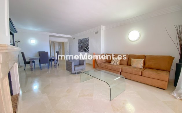 Wiederverkauf - Wohnung - Marbella - Nueva Andalucía