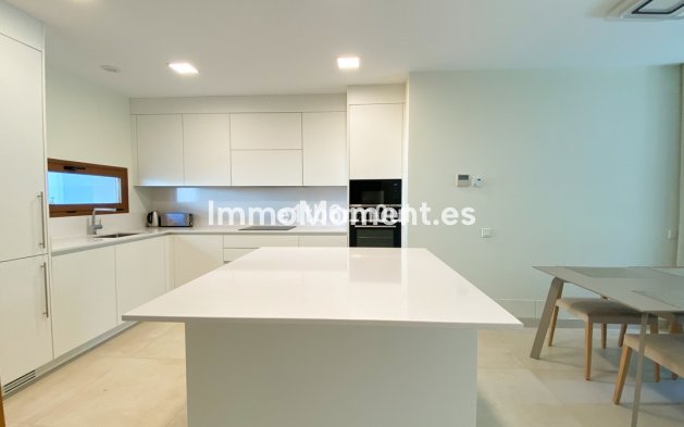 Wiederverkauf - Villa - Marbella - The Golden Mile