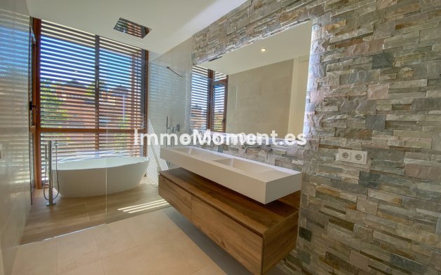 Wiederverkauf - Villa - Marbella - The Golden Mile