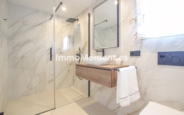 Wiederverkauf - Villa - Estepona  - Valle Romano