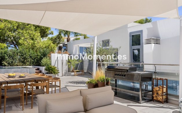 Reventa - Villa - Marbella - Marbella Centro