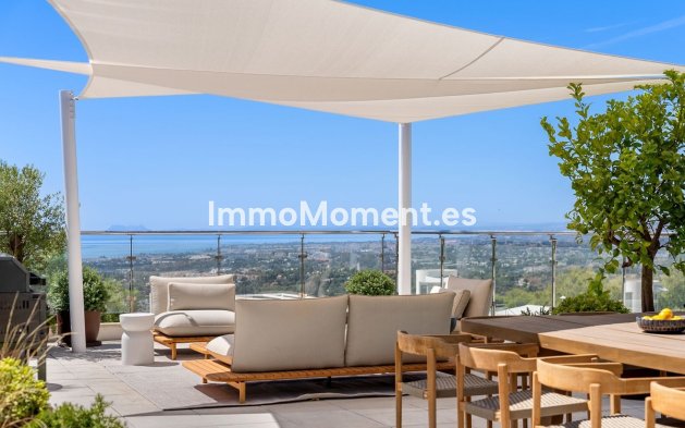 Reventa - Villa - Marbella - Marbella Centro