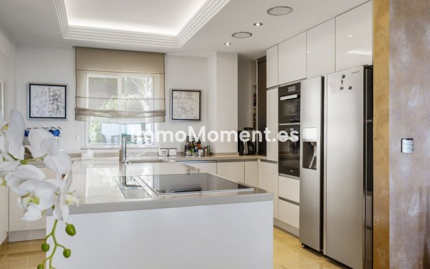 Bestaande woning - Appartement - Benahavís - Benahavís Centro