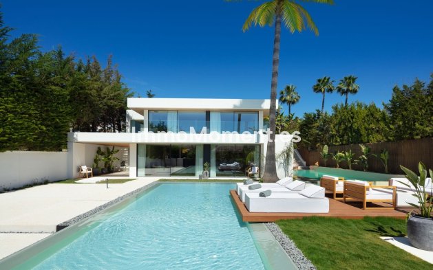 Resale - Villa - Marbella - Marbella Centro