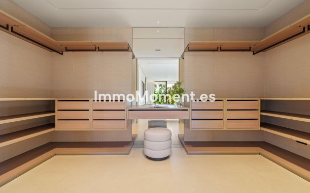 Wiederverkauf - Villa - Marbella - Marbella Centro