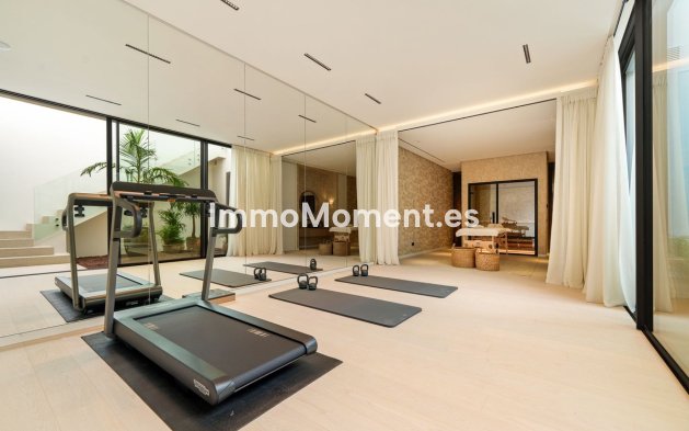 Wiederverkauf - Villa - Marbella - Marbella Centro