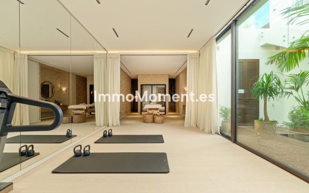 Wiederverkauf - Villa - Marbella - Marbella Centro