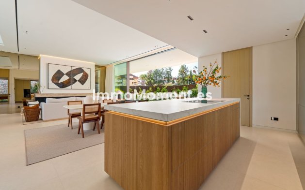 Wiederverkauf - Villa - Marbella - Marbella Centro