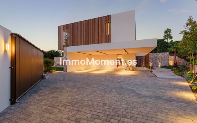 Wiederverkauf - Villa - Marbella - Marbella Centro