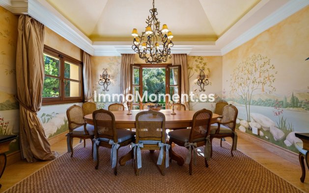 Revente - Villa - Marbella - The Golden Mile