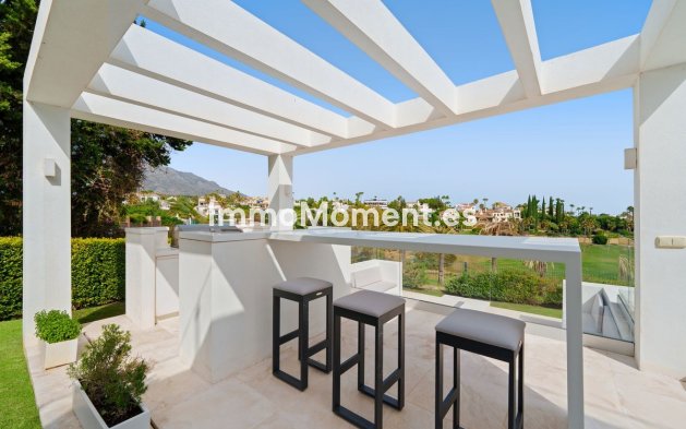 Wiederverkauf - Villa - Marbella - Nueva Andalucía