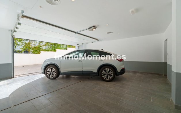 Wiederverkauf - Villa - Marbella - Nueva Andalucía