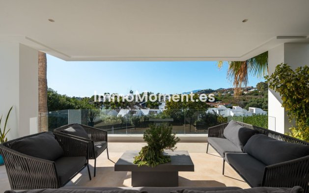 Wiederverkauf - Villa - Marbella - Nueva Andalucía