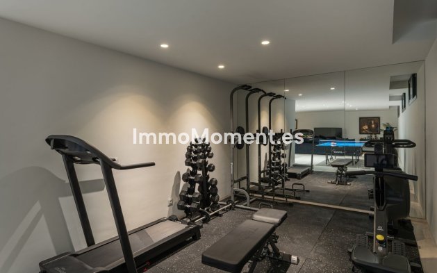 Wiederverkauf - Villa - Marbella - Nueva Andalucía