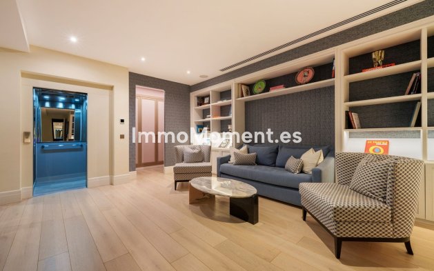 Resale - Villa - Benahavís - Benahavís Centro