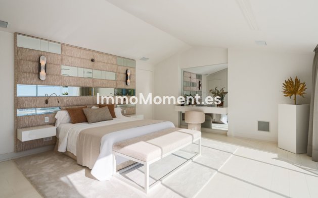 Reventa - Villa - Marbella - Marbella Centro