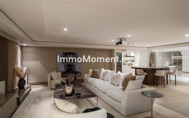 Reventa - Villa - Marbella - Marbella Centro