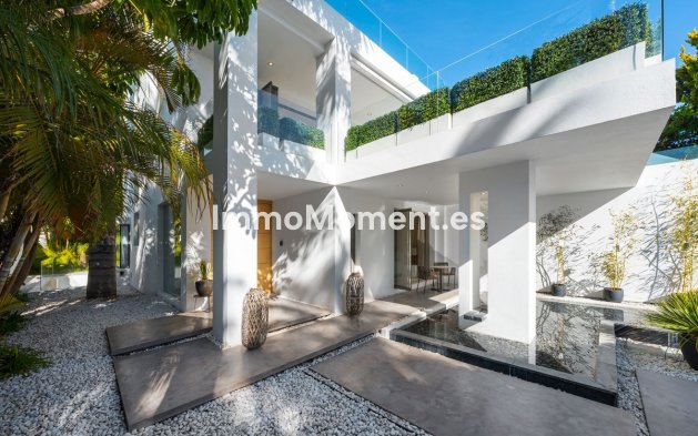Reventa - Villa - Marbella - Marbella Centro