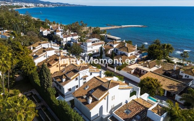 Reventa - Villa - Marbella - Marbella Centro