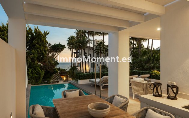 Reventa - Villa - Marbella - Marbella Centro