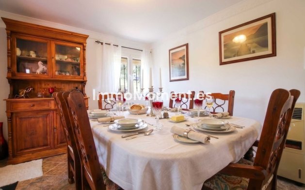 Wiederverkauf - Villa - Estepona  - Estepona Centro