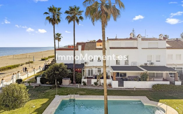 Resale - Townhouse - Casares - Casares Centro