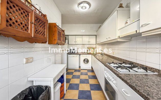 Resale - Townhouse - Casares - Casares Centro