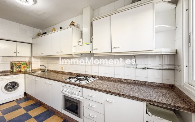 Resale - Townhouse - Casares - Casares Centro