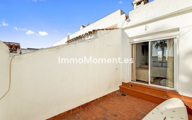 Resale - Townhouse - Casares - Casares Centro