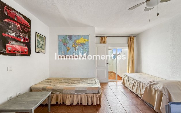 Resale - Townhouse - Casares - Casares Centro