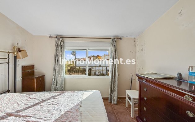 Resale - Townhouse - Casares - Casares Centro