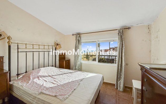 Resale - Townhouse - Casares - Casares Centro