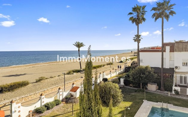 Resale - Townhouse - Casares - Casares Centro