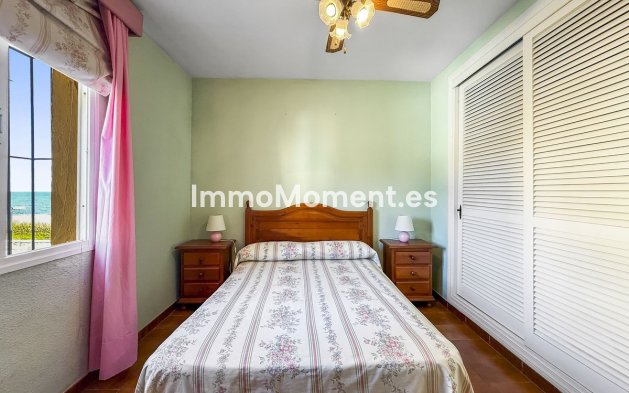 Resale - Townhouse - Casares - Casares Centro