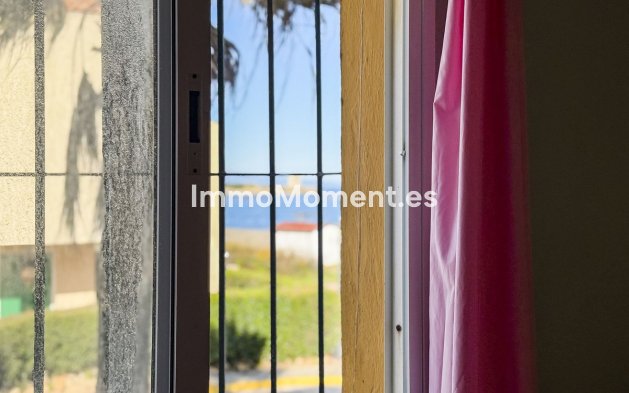 Resale - Townhouse - Casares - Casares Centro