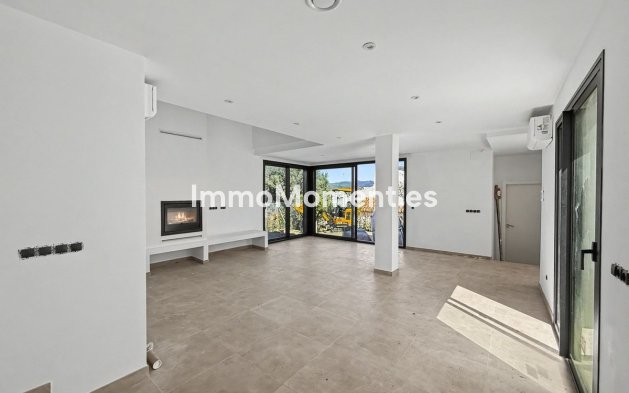 Reventa - Villa - Estepona  - Estepona Centro