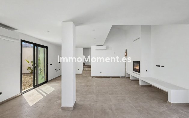 Reventa - Villa - Estepona  - Estepona Centro