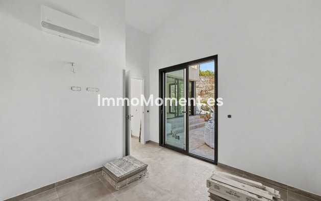 Reventa - Villa - Estepona  - Estepona Centro