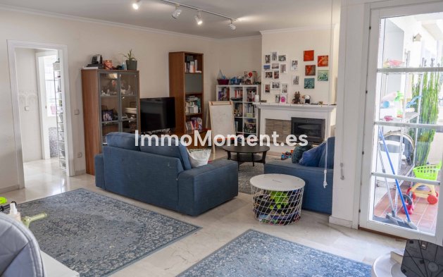 Reventa - Apartamento - Estepona  - Estepona Centro
