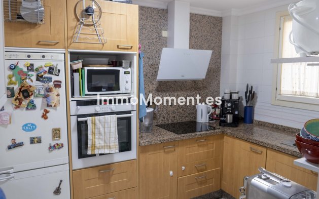 Reventa - Apartamento - Estepona  - Estepona Centro