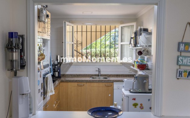 Reventa - Apartamento - Estepona  - Estepona Centro