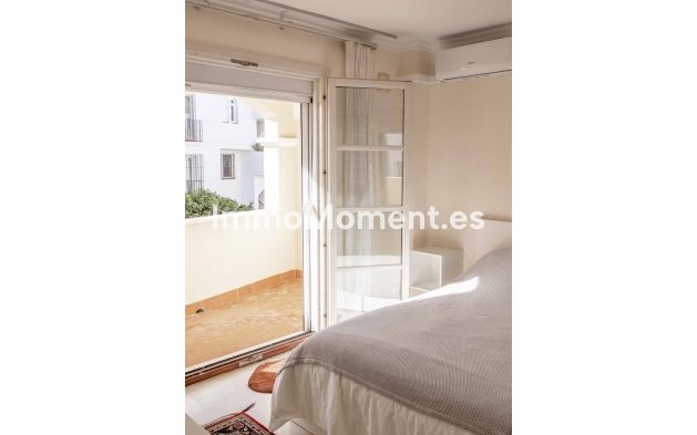 Reventa - Apartamento - Estepona  - Estepona Centro