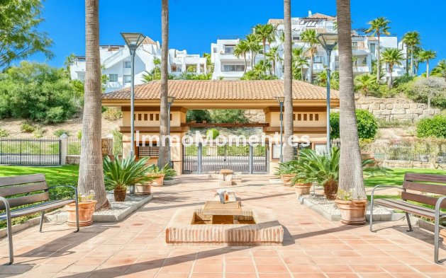 Reventa - Apartamento - Benahavís - Benahavís Centro